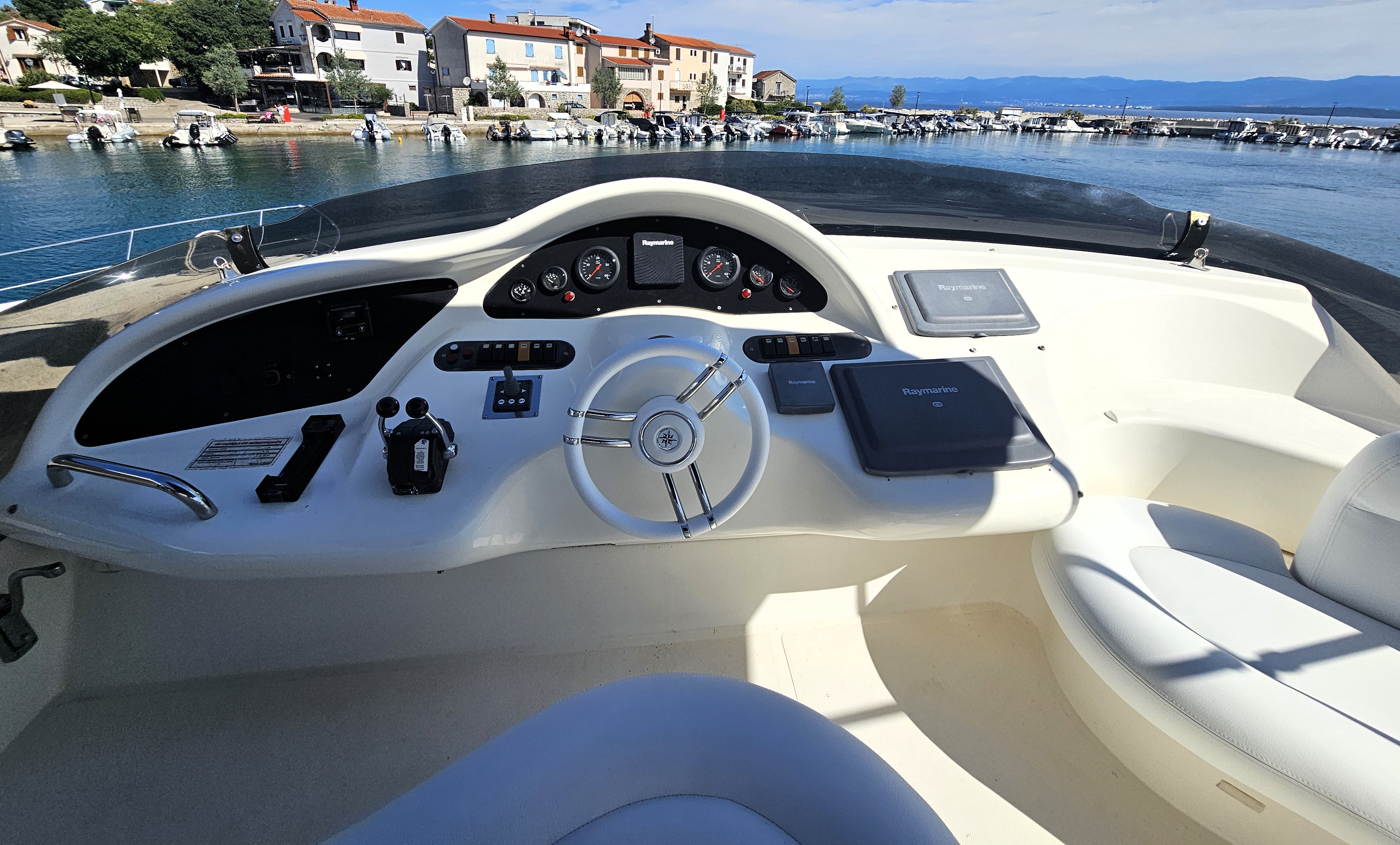 Azimut 46  - 