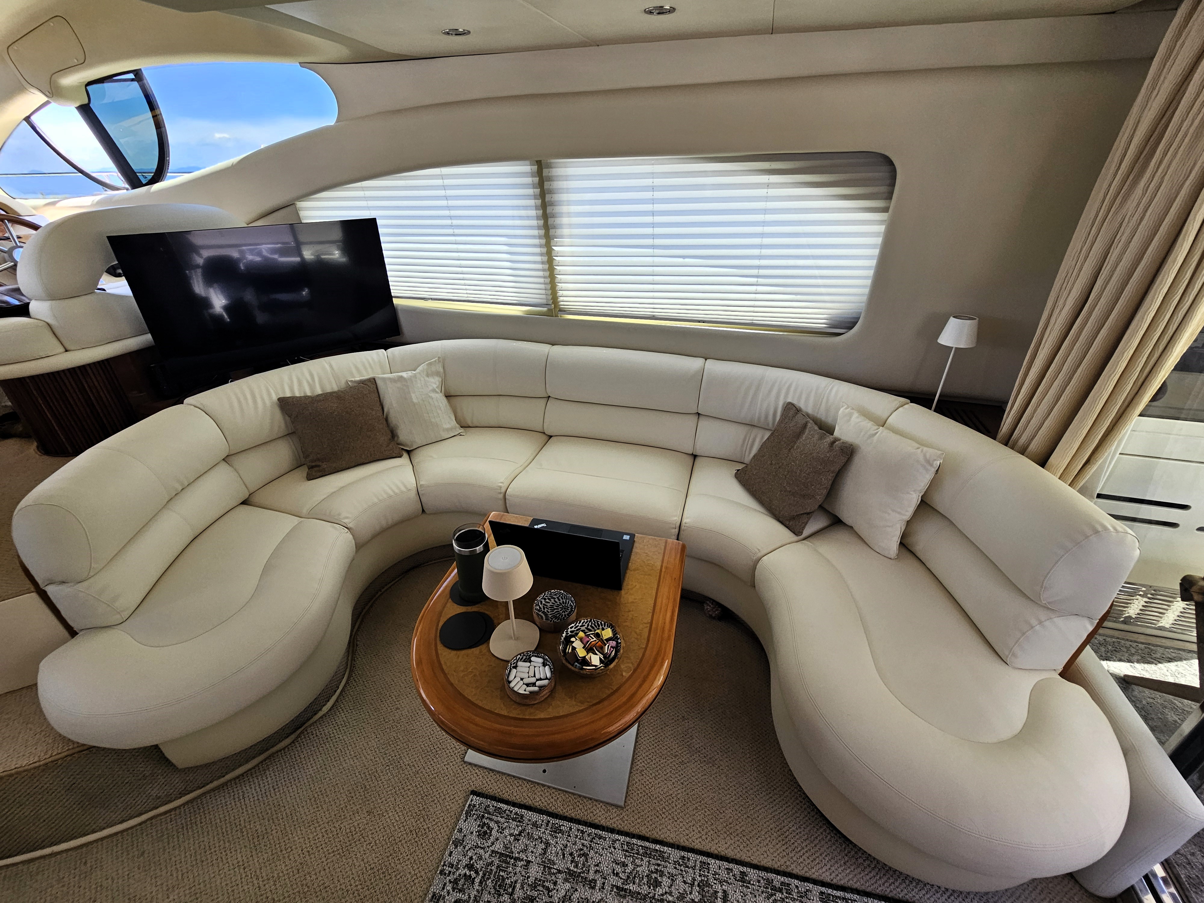 Azimut 46  - 