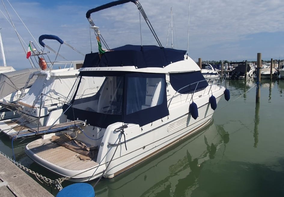 Jeanneau Prestige 32 Fly - 