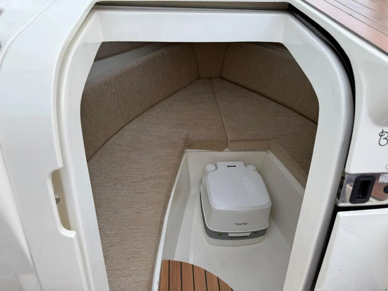Corsiva Coaster 600 DC - 