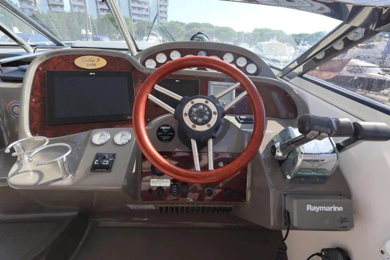 Regal 3760 - 