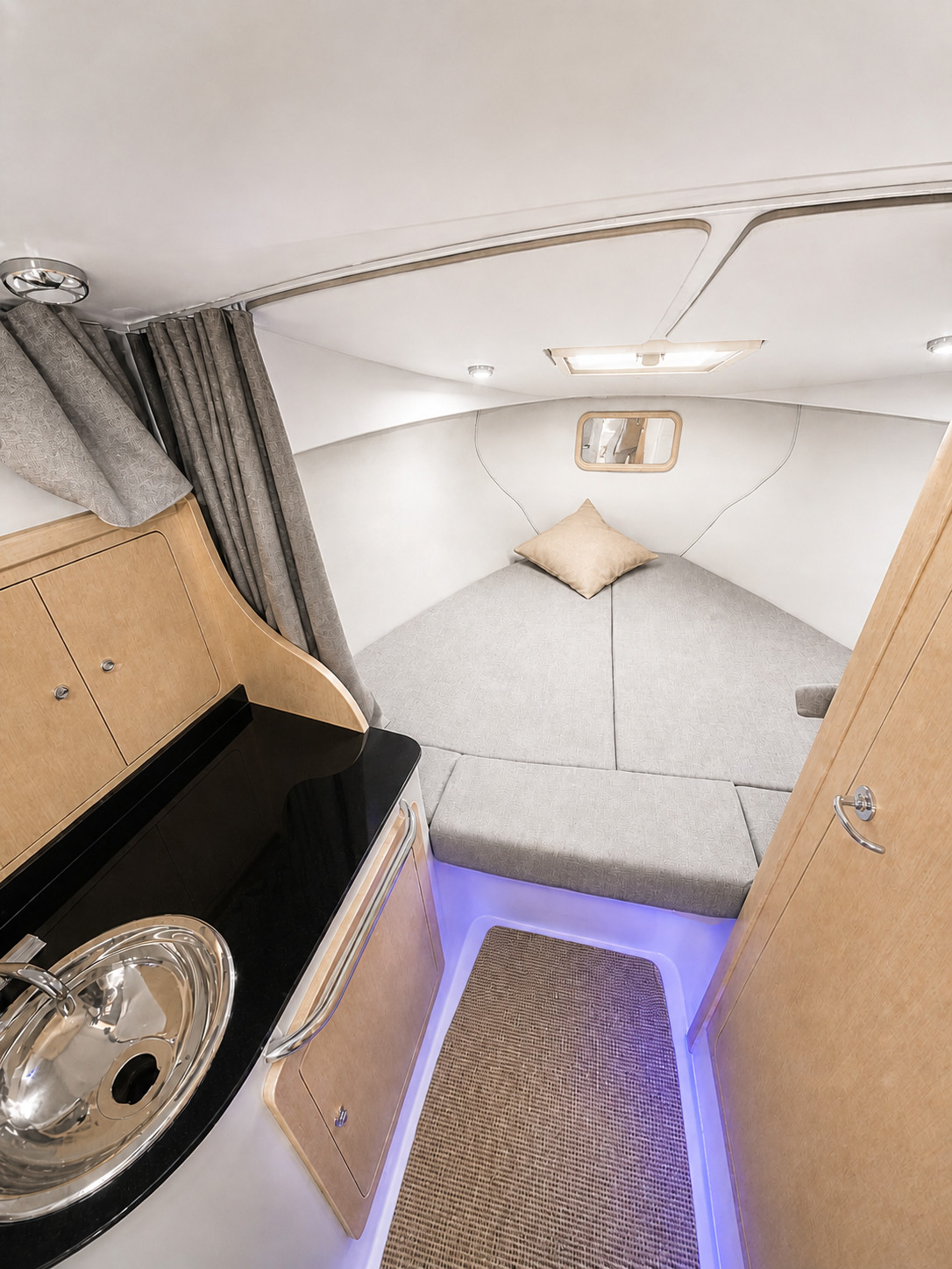 Saver 750 Cabin - 