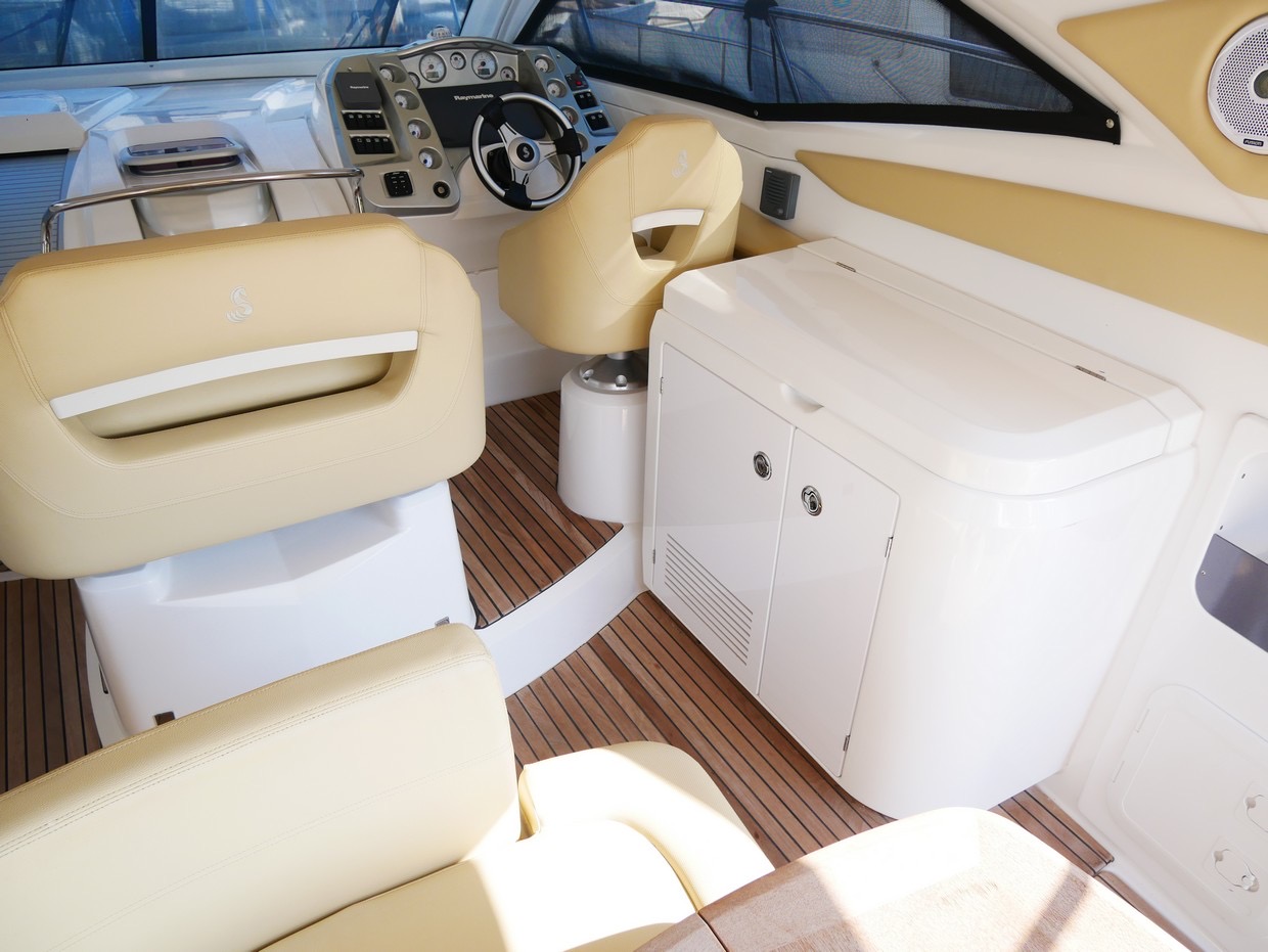 Beneteau Montecarlo 37 HT - 