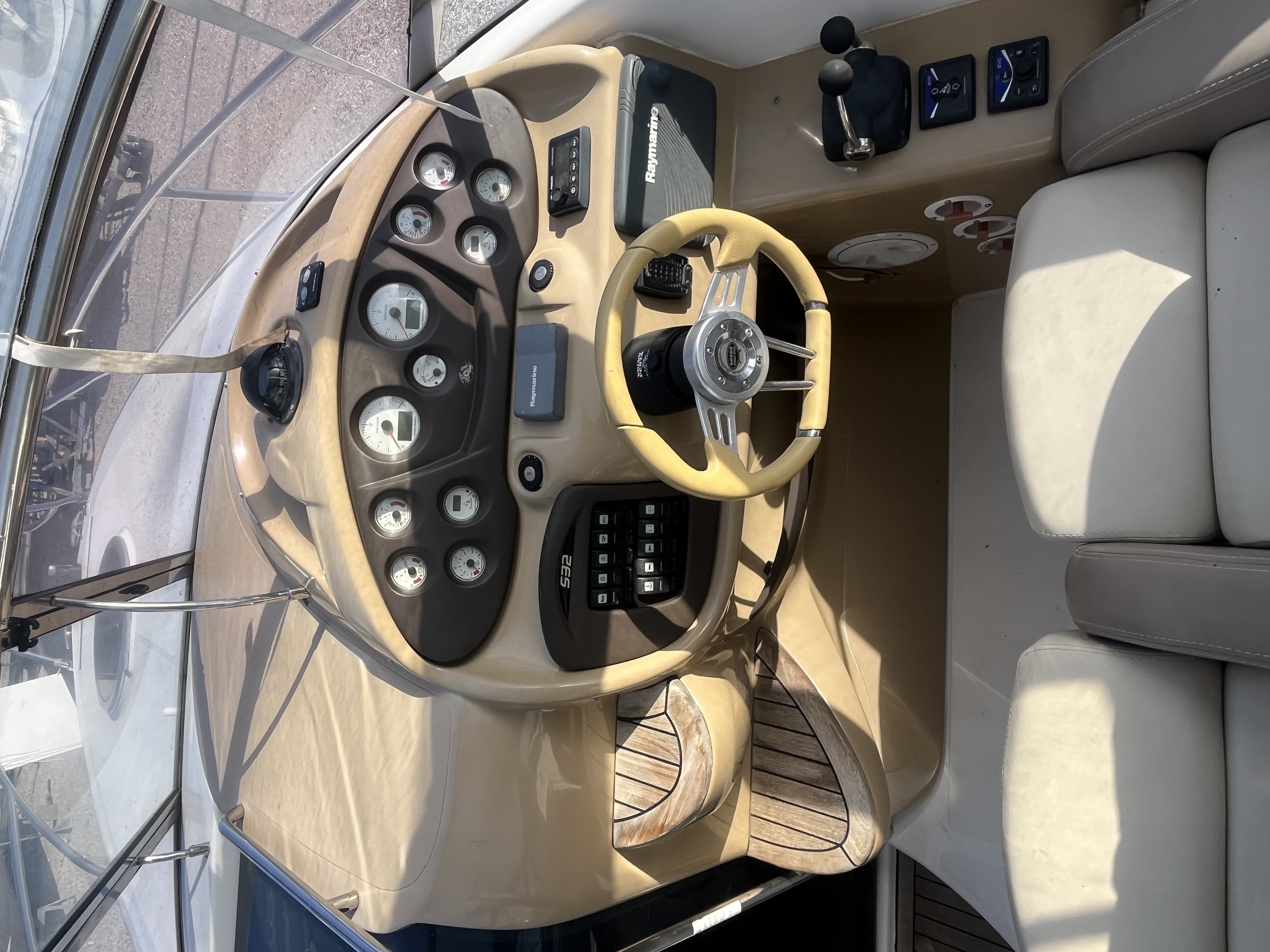 Sessa Islamorada 32 - 