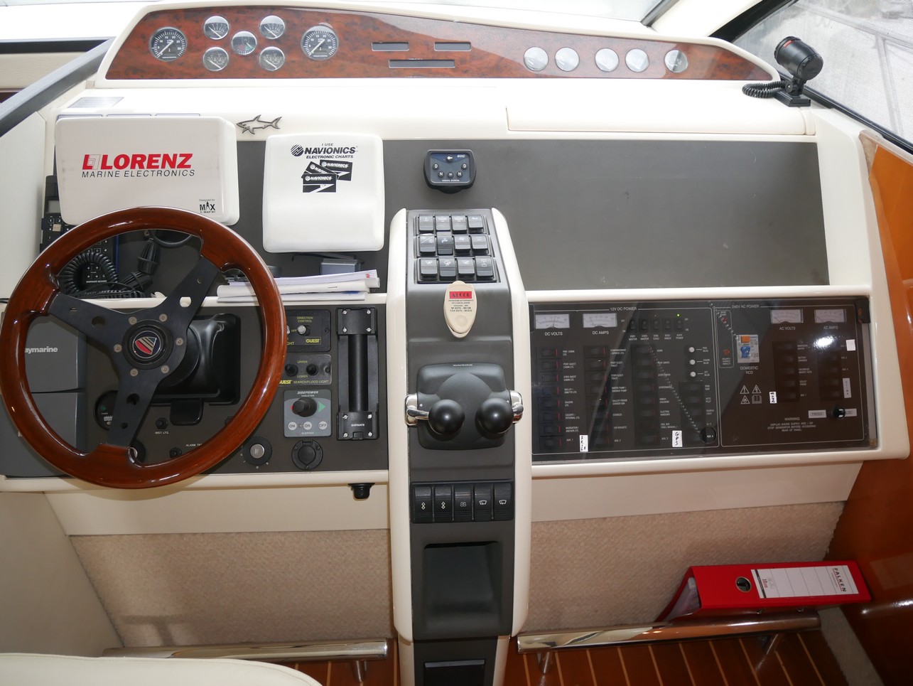 Fairline Phantom 46 - 
