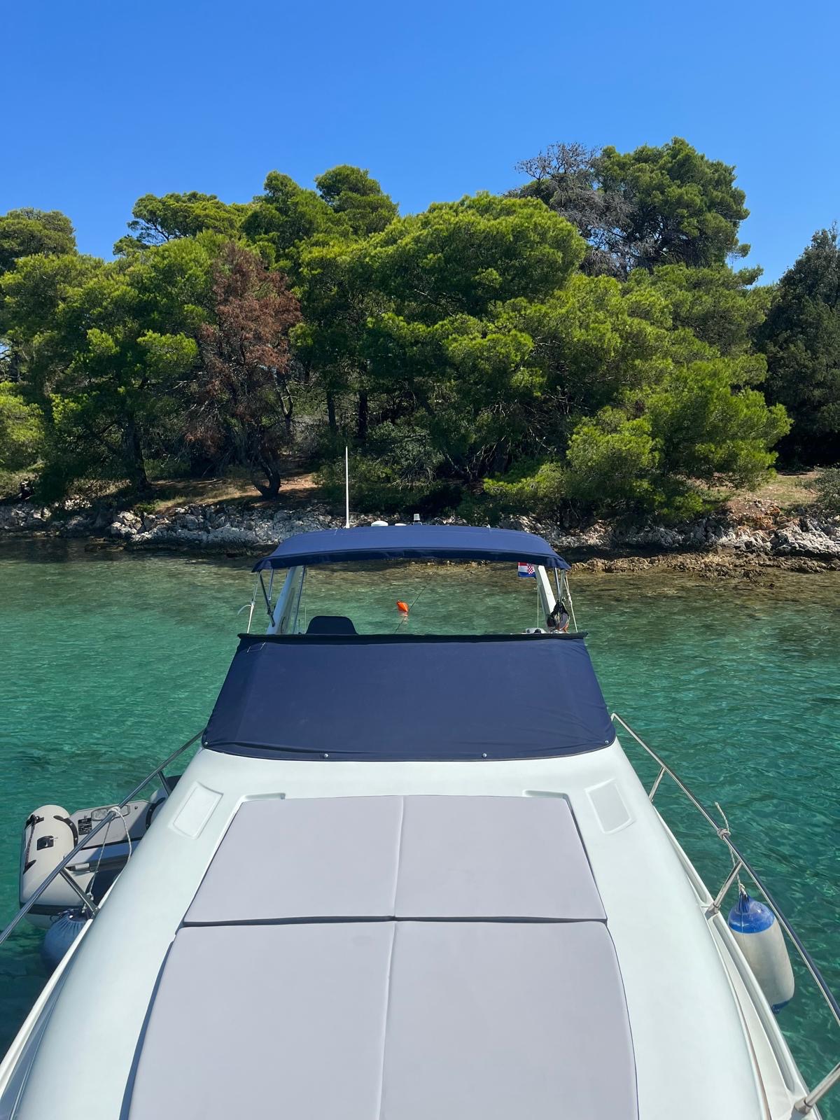 Gobbi 31 Cabin - 