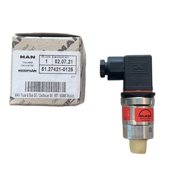 Oil pressure sensor - Man